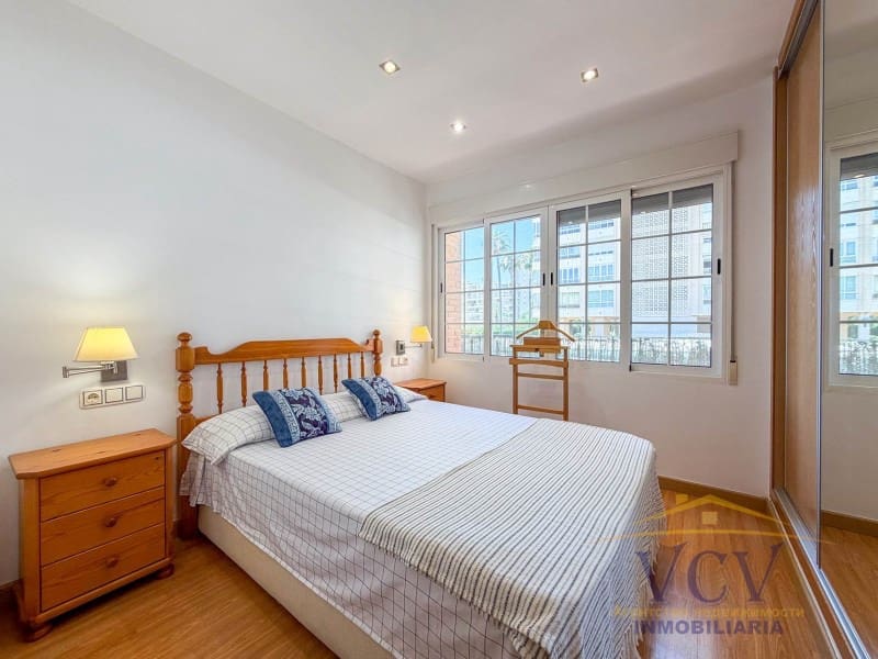 1 Zimmer Wohnung zu verkaufen in Alicante / Alacant Stadt mit Garage - 298.000 € (Ref: 9948444)