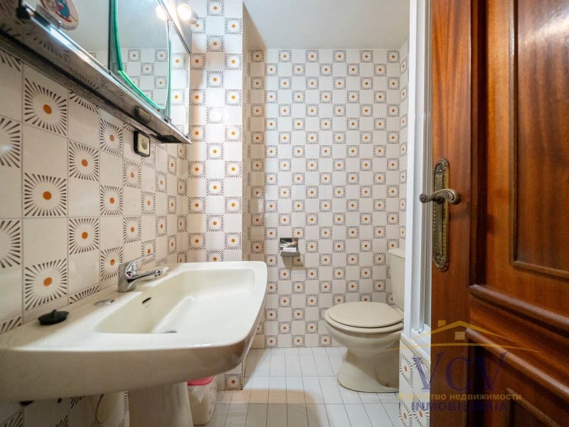 4 bedroom Flat for sale in Alicante / Alacant city - € 570,000 (Ref: 9948445)