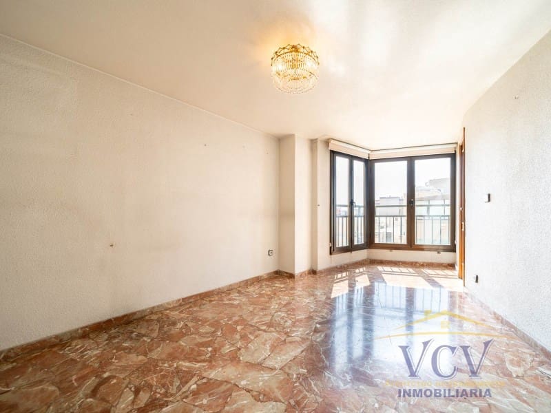 4 bedroom Flat for sale in Alicante / Alacant city - € 570,000 (Ref: 9948445)