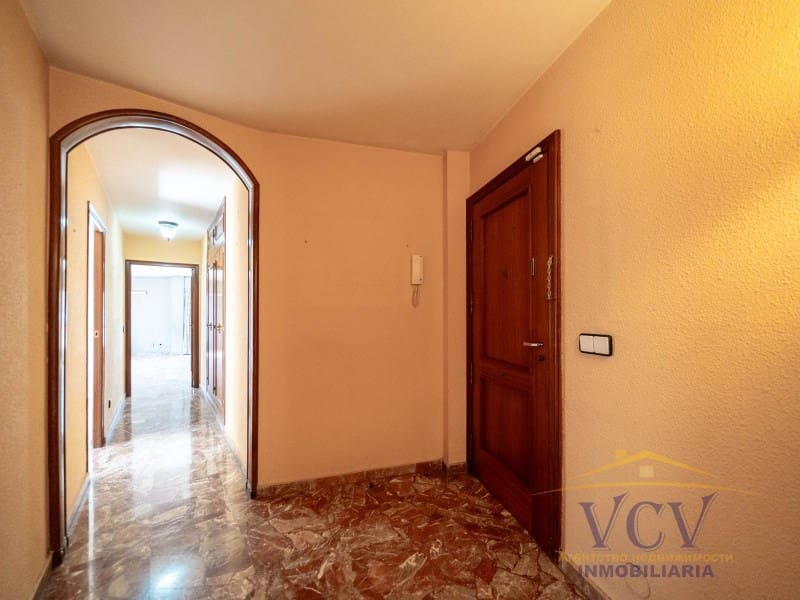 4 bedroom Flat for sale in Alicante / Alacant city - € 570,000 (Ref: 9948445)