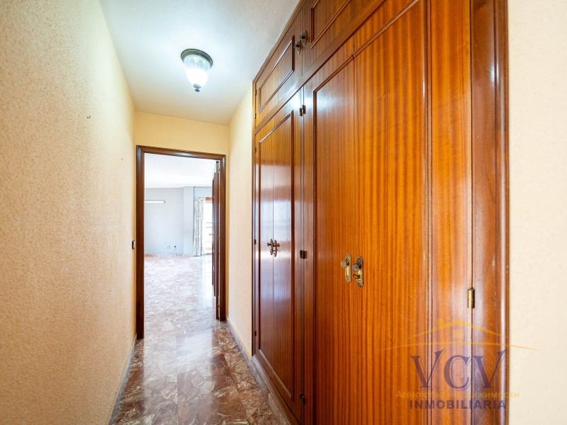 4 bedroom Flat for sale in Alicante / Alacant city - € 570,000 (Ref: 9948445)