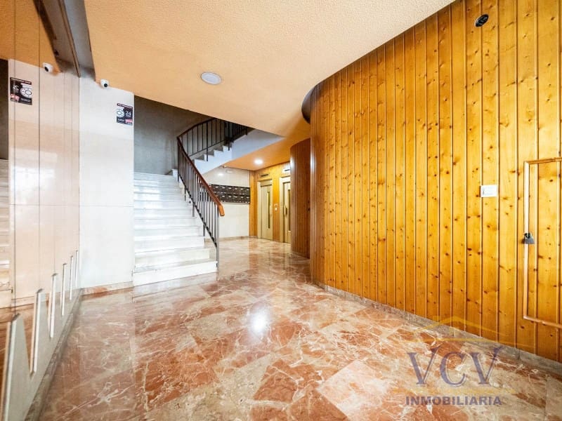 4 bedroom Flat for sale in Alicante / Alacant city - € 570,000 (Ref: 9948445)