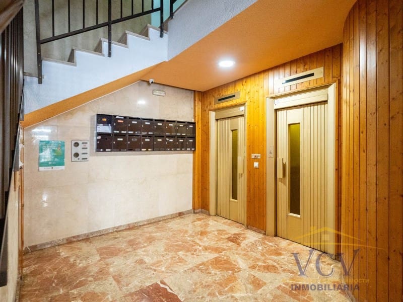 4 bedroom Flat for sale in Alicante / Alacant city - € 570,000 (Ref: 9948445)