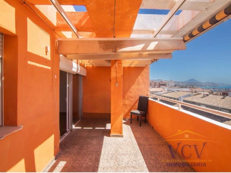 3 bedroom Flat for sale in El Campello with garage - € 325,000 (Ref: 9948446)