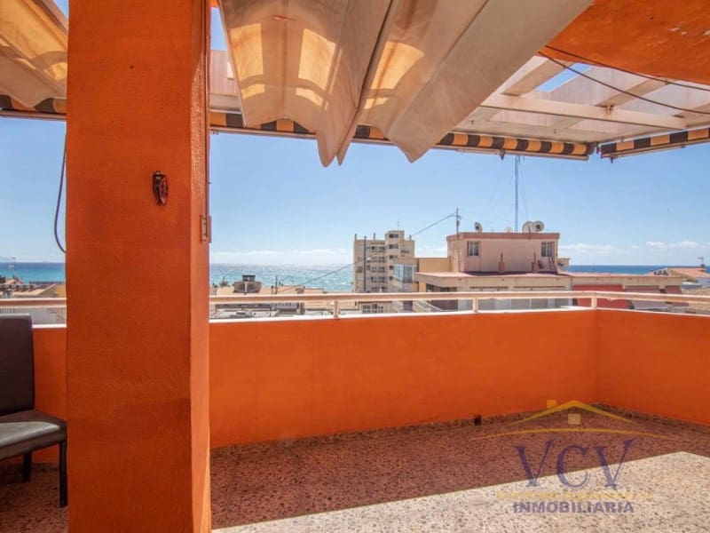 3 bedroom Flat for sale in El Campello with garage - € 325,000 (Ref: 9948446)
