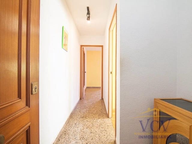 3 quarto Apartamento para venda em El Campello com garagem - 325 000 € (Ref: 9948446)