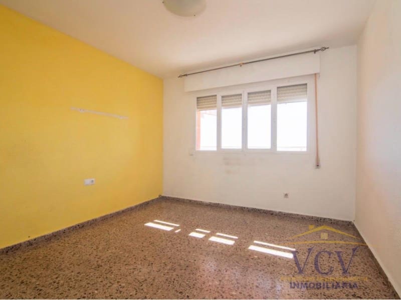 3 bedroom Flat for sale in El Campello with garage - € 325,000 (Ref: 9948446)