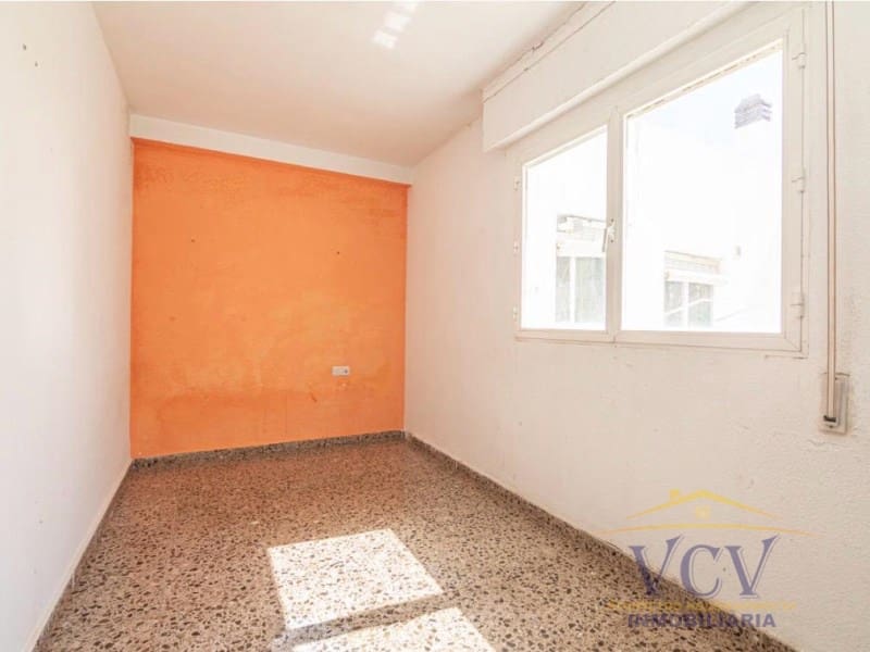 3 bedroom Flat for sale in El Campello with garage - € 325,000 (Ref: 9948446)