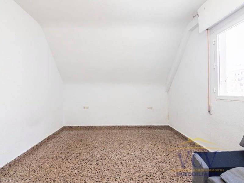 3 bedroom Flat for sale in El Campello with garage - € 325,000 (Ref: 9948446)