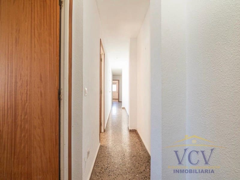 3 bedroom Flat for sale in El Campello with garage - € 325,000 (Ref: 9948446)