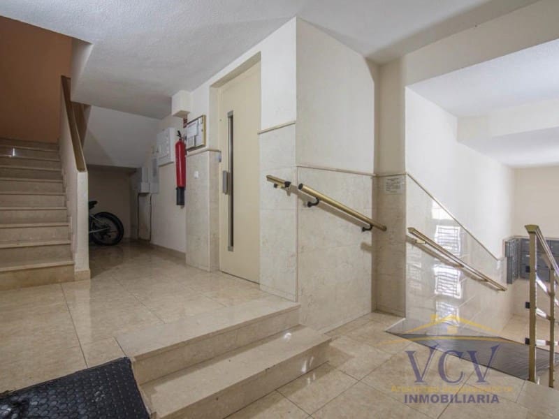 3 bedroom Flat for sale in El Campello with garage - € 325,000 (Ref: 9948446)