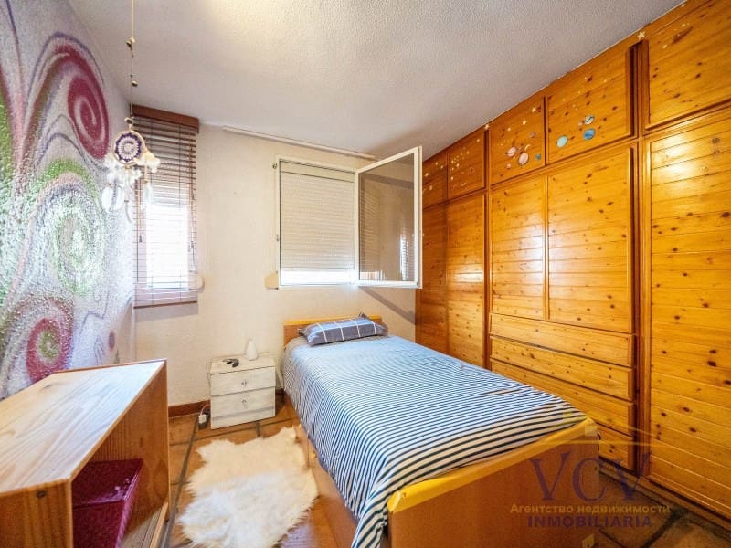 2 chambre Appartement à vendre à Alicante ville avec garage - 245 000 € (Ref: 9948448)