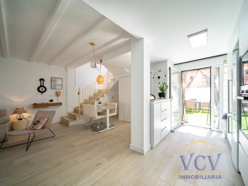 2 soveværelse Byhus til salg i Gran Alacant med garage - € 290.000 (Ref: 9948449)