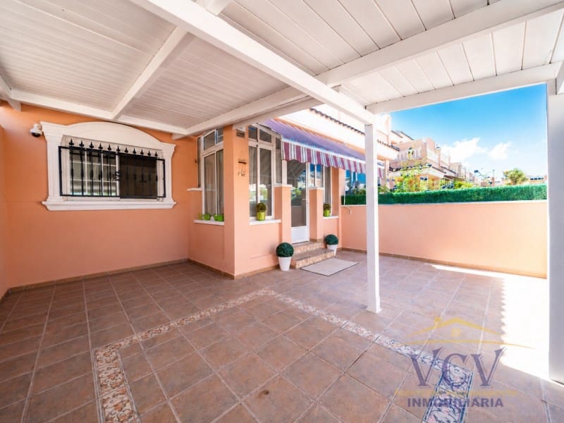 2 soveværelse Byhus til salg i Gran Alacant med garage - € 290.000 (Ref: 9948449)