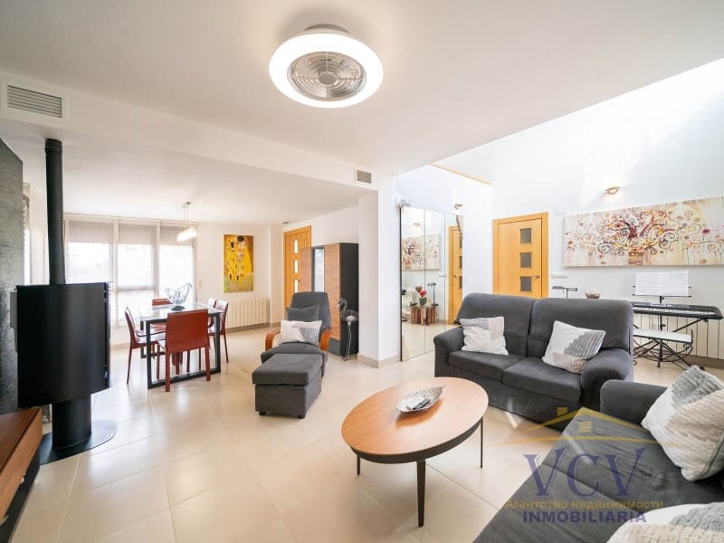 4 soverom Hus til salgs i Muchamiel / Mutxamel med garasje - € 605 000 (Ref: 9948450)