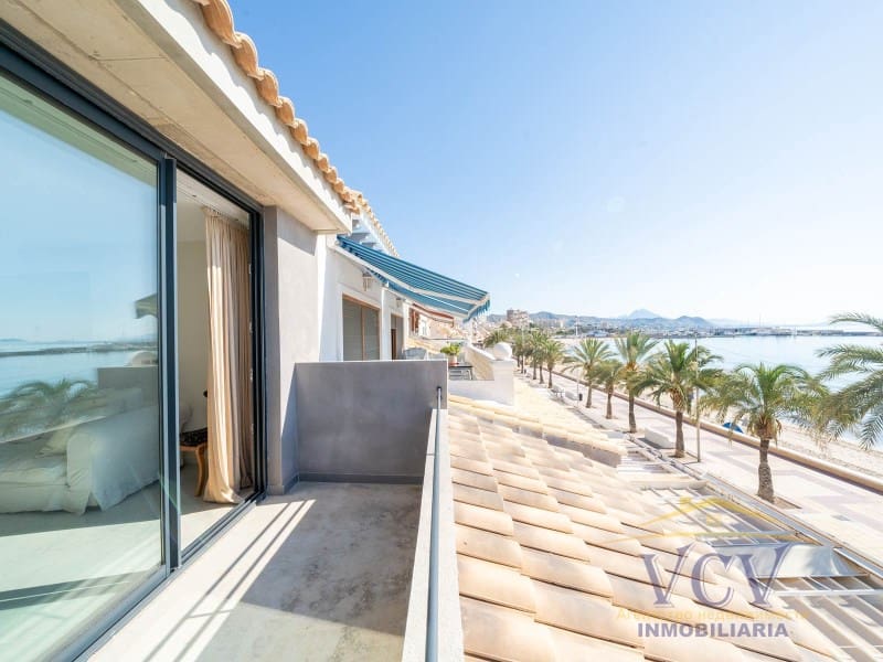 5 soverom Hus til salgs i El Campello med garasje - € 2 200 000 (Ref: 9948451)