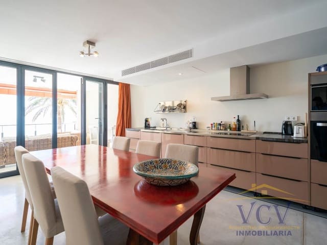 5 soverom Hus til salgs i El Campello med garasje - € 2 200 000 (Ref: 9948451)
