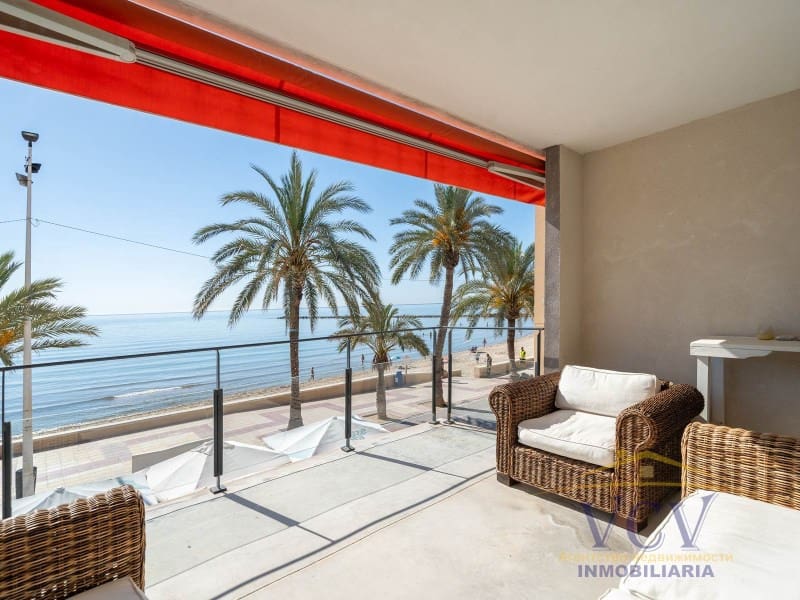 5 soverom Hus til salgs i El Campello med garasje - € 2 200 000 (Ref: 9948451)
