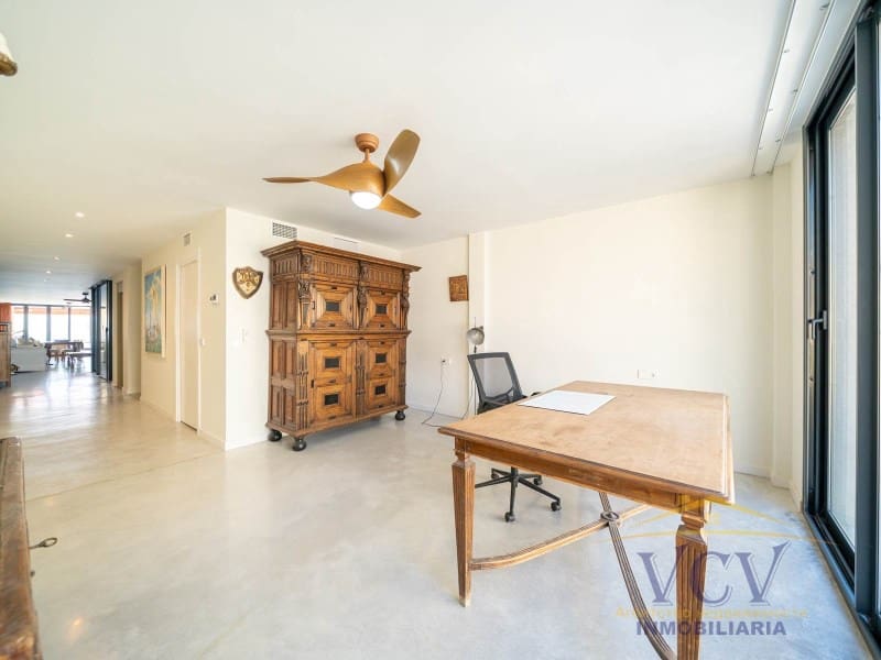 5 soverom Hus til salgs i El Campello med garasje - € 2 200 000 (Ref: 9948451)