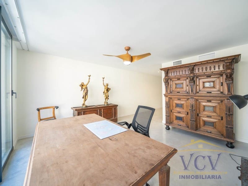 5 soverom Hus til salgs i El Campello med garasje - € 2 200 000 (Ref: 9948451)