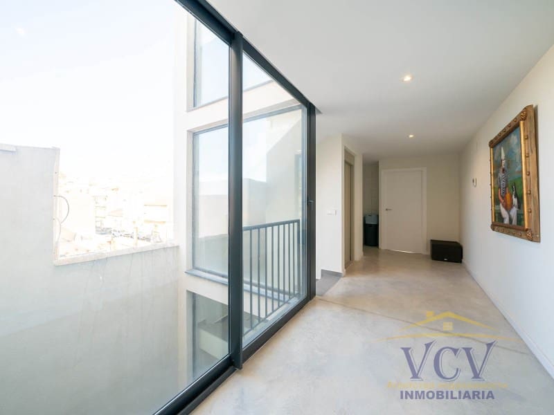 5 soverom Hus til salgs i El Campello med garasje - € 2 200 000 (Ref: 9948451)