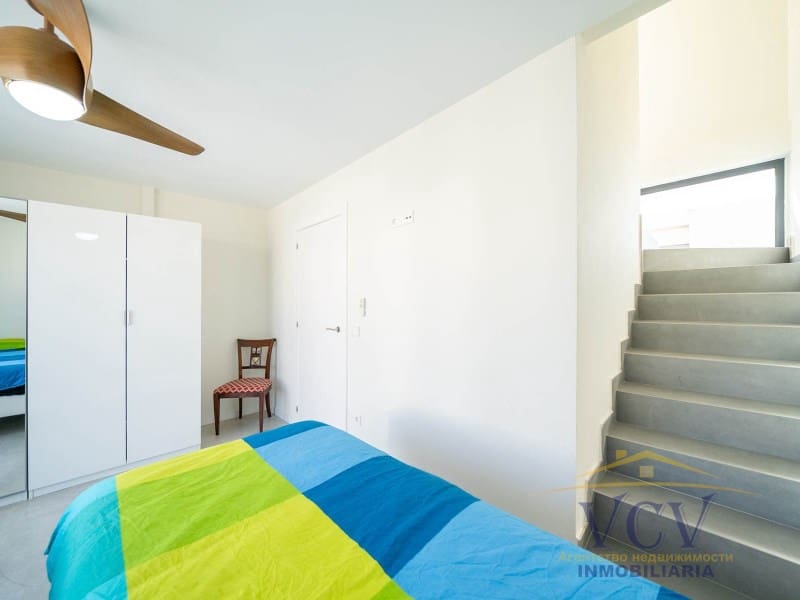 5 soverom Hus til salgs i El Campello med garasje - € 2 200 000 (Ref: 9948451)