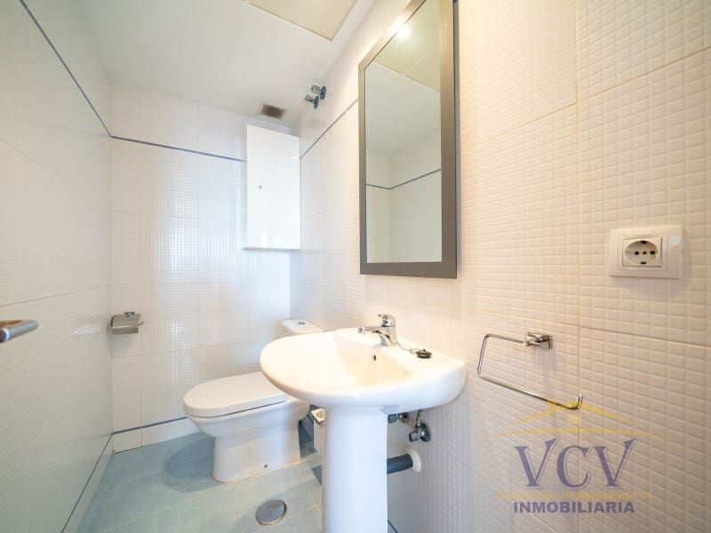 2 soveværelse Penthouse til salg i Alicante by med garage - € 450.000 (Ref: 9948452)