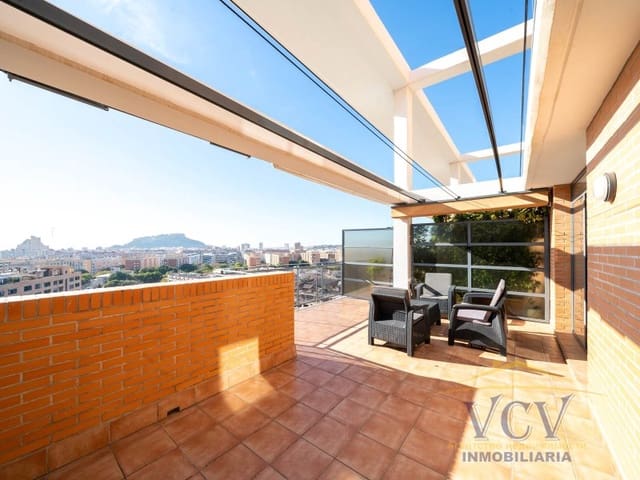 2 soveværelse Penthouse til salg i Garbinet - Parque de las Avenidas, Alicante by med garage - € 450.000 (Ref: 9948452)