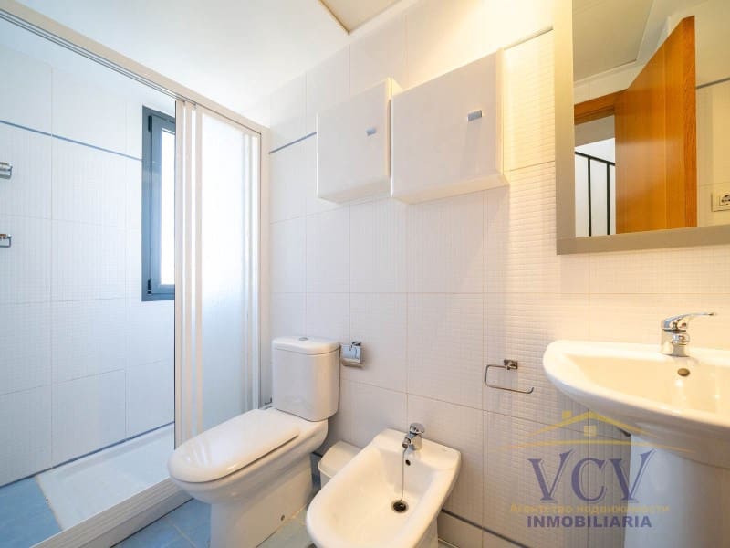 2 soveværelse Penthouse til salg i Alicante by med garage - € 450.000 (Ref: 9948452)