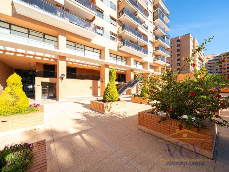 2 soveværelse Penthouse til salg i Alicante by med garage - € 450.000 (Ref: 9948452)