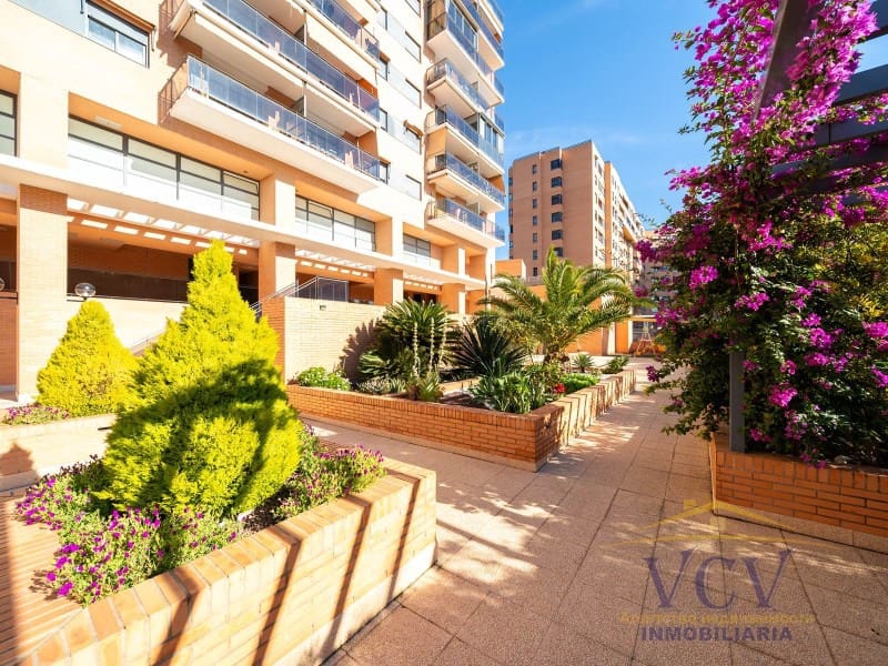 2 soveværelse Penthouse til salg i Alicante by med garage - € 450.000 (Ref: 9948452)
