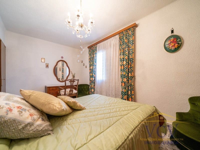 3 Zimmer Wohnung zu verkaufen in Alicante / Alacant Stadt mit Garage - 156.000 € (Ref: 9948454)