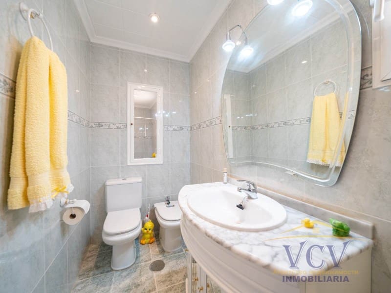 3 Zimmer Wohnung zu verkaufen in Alicante / Alacant Stadt mit Garage - 156.000 € (Ref: 9948454)