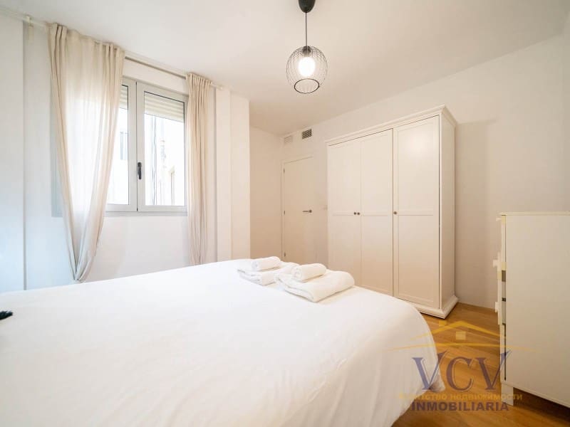 2 slaapkamer Flat te koop in Alicante stad - € 300.000 (Ref: 9948455)