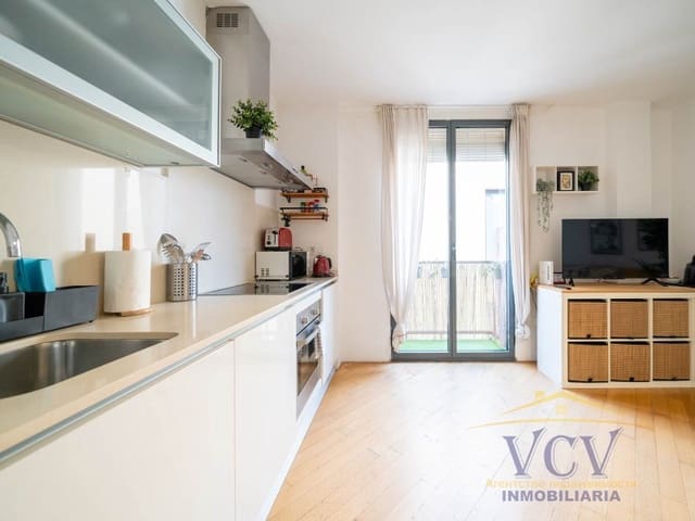 2 soveværelse Lejlighed til salg i Alicante by - € 300.000 (Ref: 9948455)
