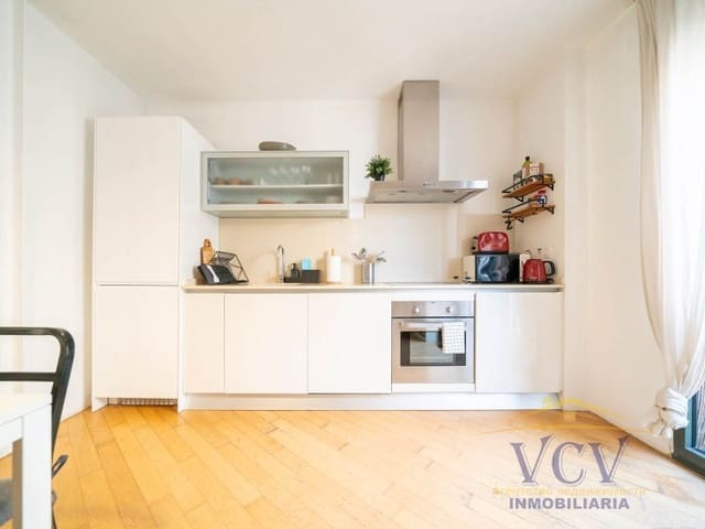 2 soveværelse Lejlighed til salg i Alicante by - € 300.000 (Ref: 9948455)