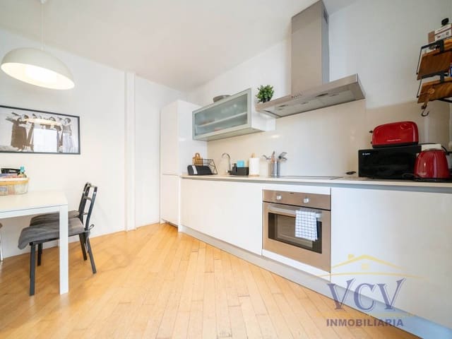2 soveværelse Lejlighed til salg i Alicante by - € 300.000 (Ref: 9948455)