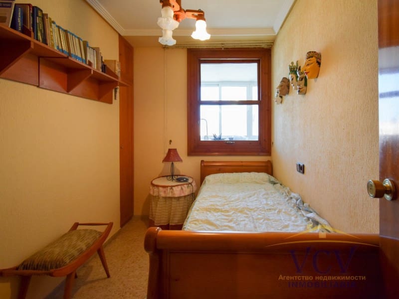 4 slaapkamer Flat te koop in Alicante stad met garage - € 390.000 (Ref: 9948456)