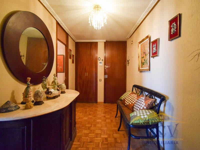 4 slaapkamer Flat te koop in Alicante stad met garage - € 390.000 (Ref: 9948456)