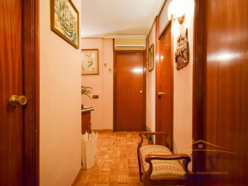 4 slaapkamer Flat te koop in Alicante stad met garage - € 390.000 (Ref: 9948456)