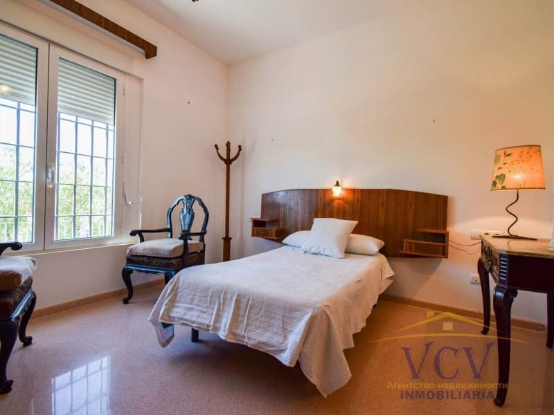 5 slaapkamer Villa te koop in Alicante stad met garage - € 2.500.000 (Ref: 9948462)