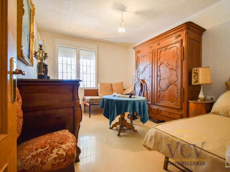 5 slaapkamer Villa te koop in Alicante stad met garage - € 2.500.000 (Ref: 9948462)