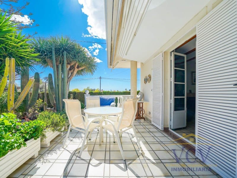 5 Zimmer Villa zu verkaufen in San Vicente / Sant Vicent del Raspeig mit Garage - 715.000 € (Ref: 9948463)