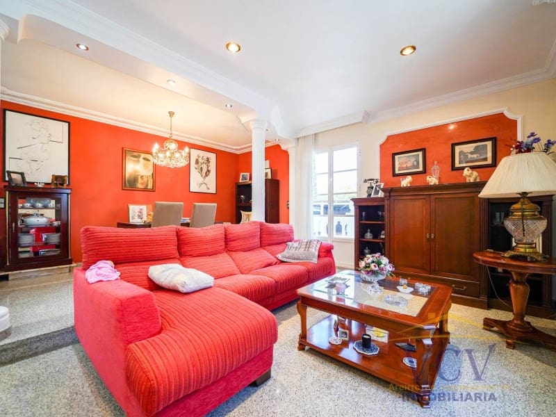 5 Zimmer Villa zu verkaufen in San Vicente / Sant Vicent del Raspeig mit Garage - 715.000 € (Ref: 9948463)