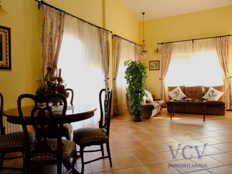 5 sypialnia Finka/Dom wiejski na sprzedaż w Orihuela z garażem - 675 000 € (Ref: 9948464)