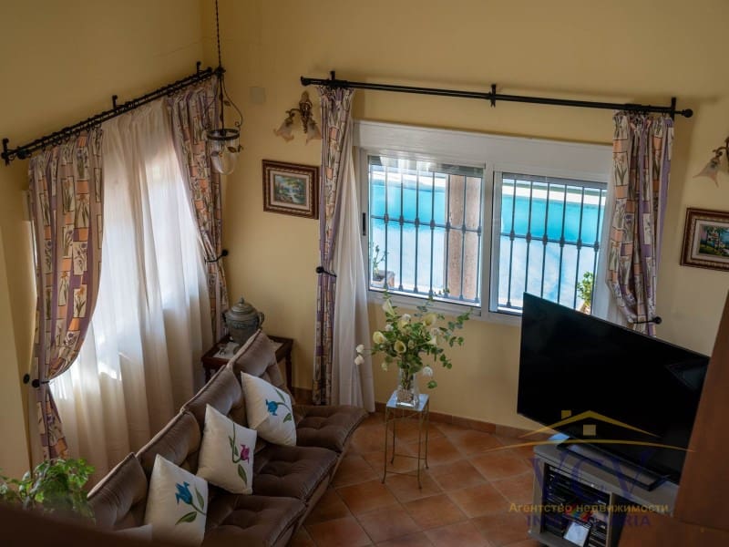 5 sypialnia Finka/Dom wiejski na sprzedaż w Orihuela z garażem - 675 000 € (Ref: 9948464)