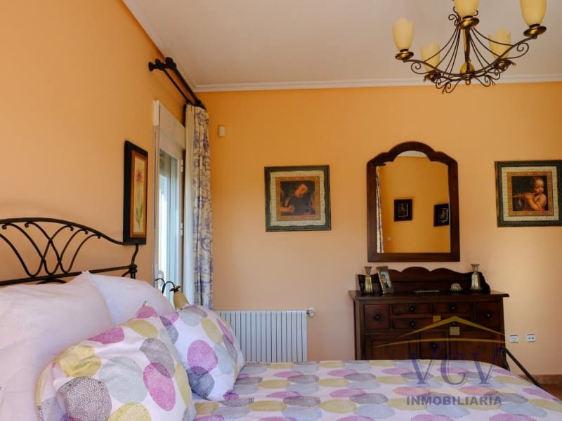 5 sypialnia Finka/Dom wiejski na sprzedaż w Orihuela z garażem - 675 000 € (Ref: 9948464)