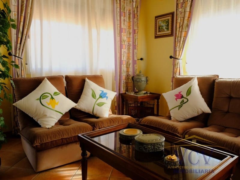 5 sypialnia Finka/Dom wiejski na sprzedaż w Orihuela z garażem - 675 000 € (Ref: 9948464)