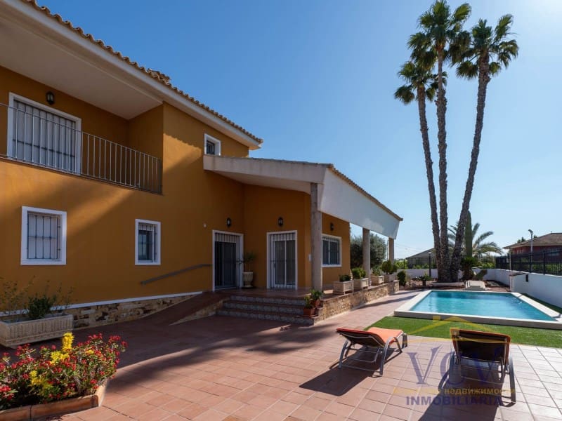 5 sypialnia Finka/Dom wiejski na sprzedaż w Orihuela z garażem - 675 000 € (Ref: 9948464)