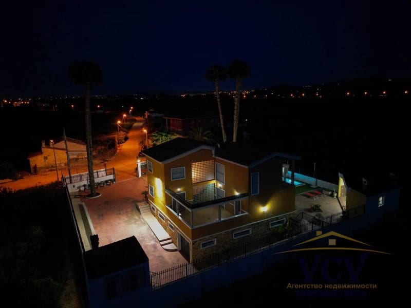 5 sypialnia Finka/Dom wiejski na sprzedaż w Orihuela z garażem - 675 000 € (Ref: 9948464)